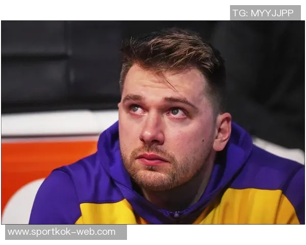 东契奇谈球队开局表现强调努力与领导力詹姆斯的榜样作用